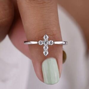 Dazzling Silver Cross Ring